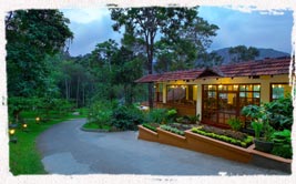  luxury accomodation in thekkady 